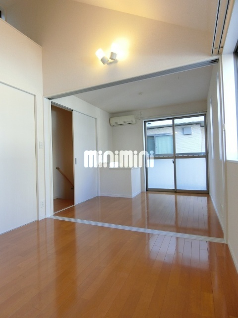 居室・リビング　4/4退去予定☆先行契約可能☆