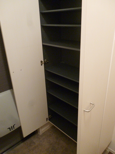 玄関　★トールタイプのシューズＢＯＸ★