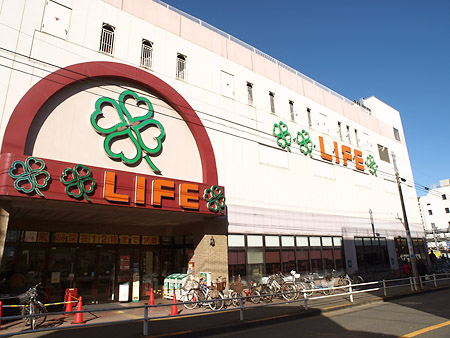 スーパー　ライフ経堂店（スーパー）まで750m