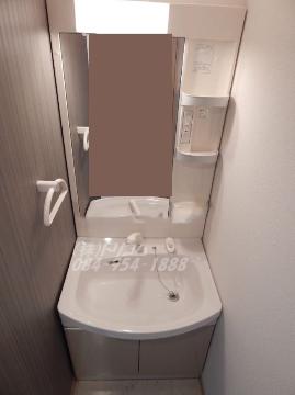 洗面設備　洗髪洗面化粧台