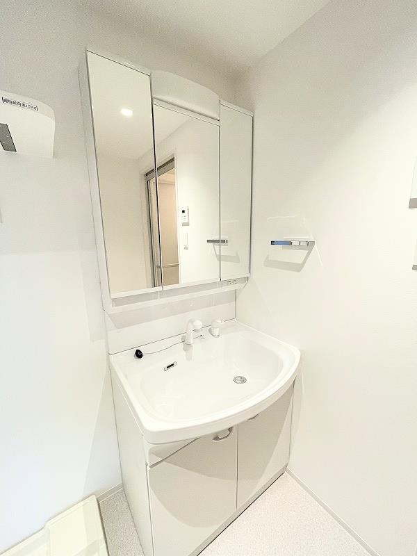 洗面設備　洗髪洗面化粧台