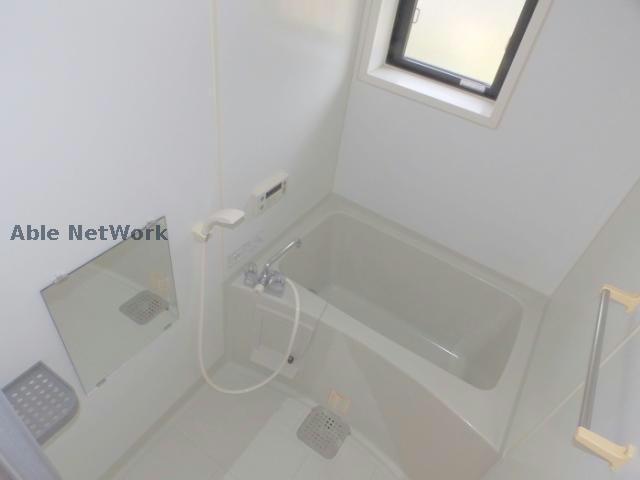 バス・シャワールーム　同形類似