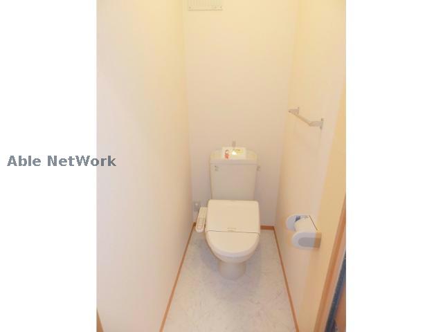 トイレ　同形類似