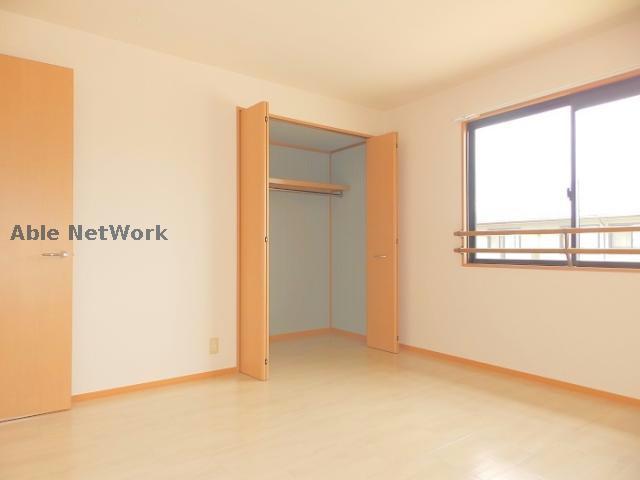 収納　同形類似