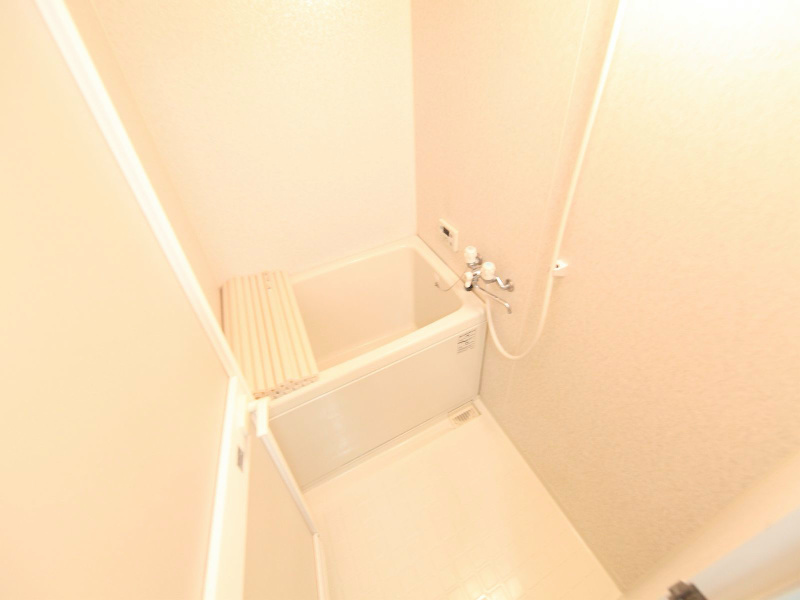 バス・シャワールーム　追い焚き付バスルーム