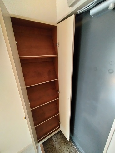 玄関　シューズボックス