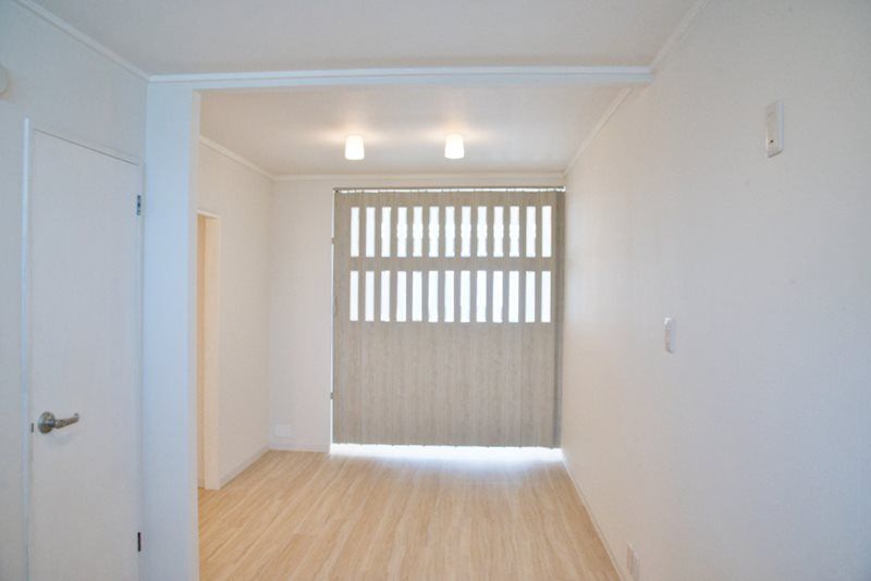 居室・リビング　☆明るい洋室☆