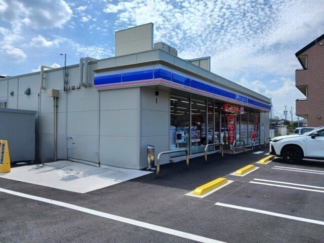 コンビニ　ローソン（コンビニ）まで30m