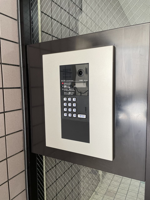 セキュリティ　オートロック（共用玄関）