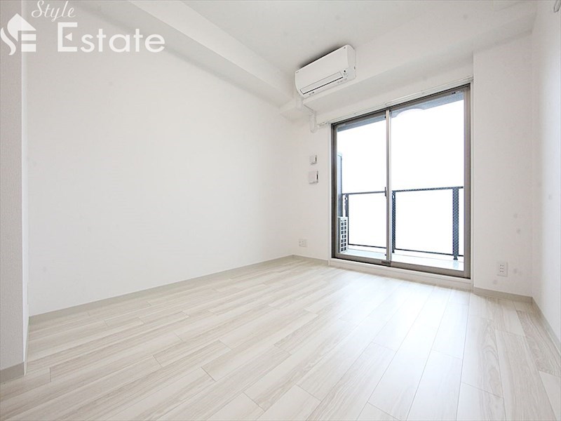 居室・リビング　内装