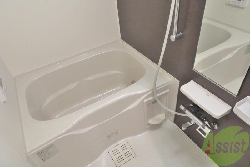 バス・シャワールーム　バスルームはこちら、追い炊き、浴室乾燥付き