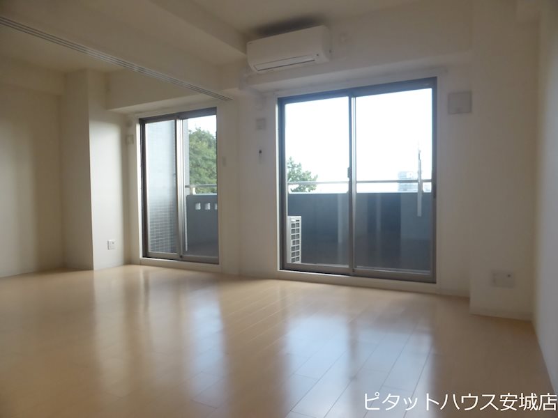 居室・リビング　参考写真503