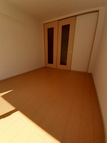 居室・リビング　明るい室内です☆