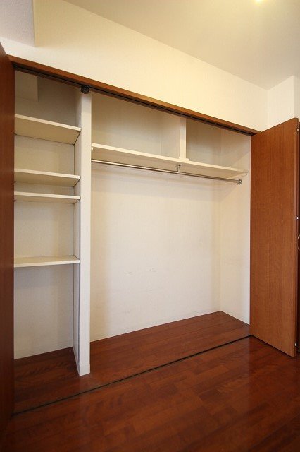 収納　同物件別号室のものです。