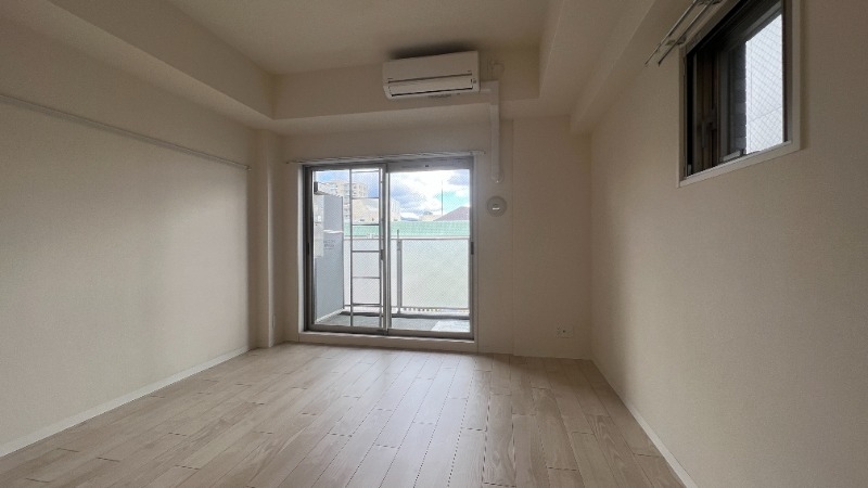 その他部屋・スペース　綺麗な寝室で快適です。