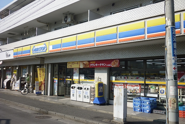 コンビニ　ミニストップ「上大岡店」（コンビニ）まで499m