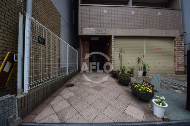 エントランス　la・HAL（ラ・ハル）　エントランス