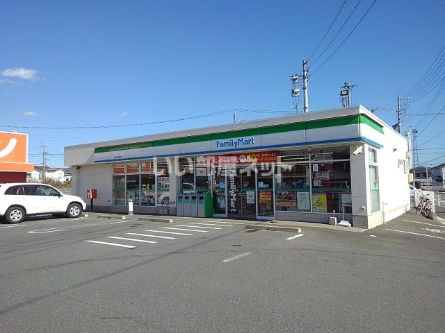 コンビニ　ファミリーマート 豊川上野店（コンビニ）まで186m