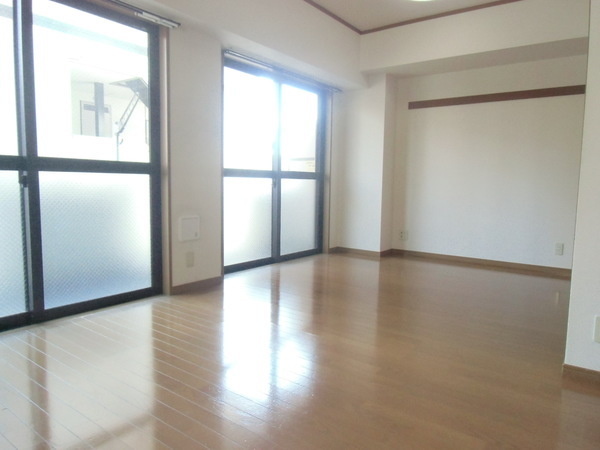 居室・リビング　同一タイプ※備品除く