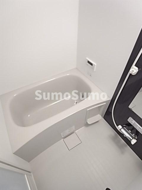 バス・シャワールーム　ゆったり過ごせるお風呂です