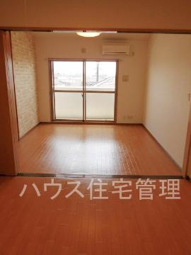 居室・リビング　リビング