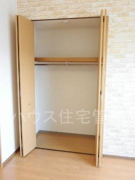 収納　クローゼット