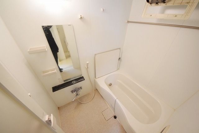 バス・シャワールーム　リノベーション工事実施前撮影