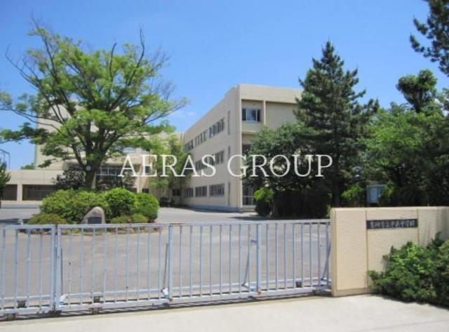 中学校　中央中学校（中学校）まで972m