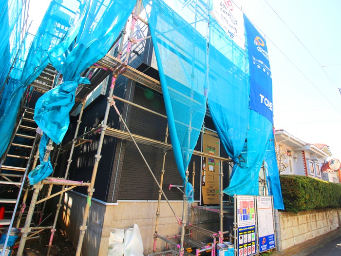 建物外観　建築中