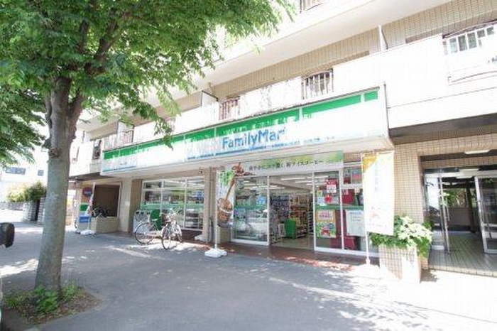 コンビニ　ファミリーマート みよし台店（コンビニ）まで1100m