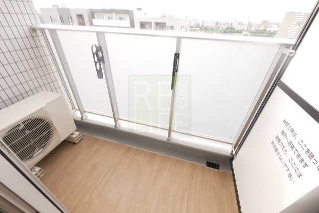 バルコニー　同じタイプのお部屋の写真になります。