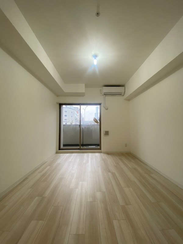 居室・リビング　居間です