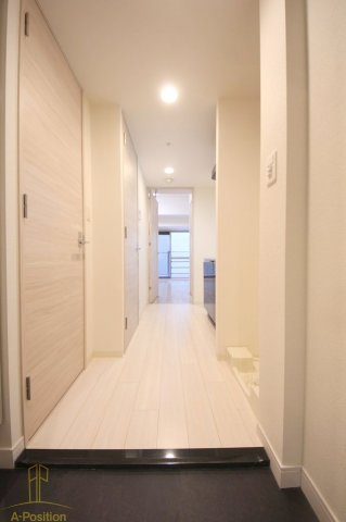 玄関　プレサンス心斎橋レヨン