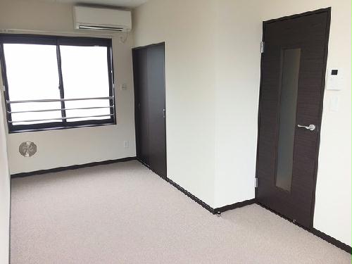 居室・リビング　設備・仕様は号室により異なる為、現況を優先致します。