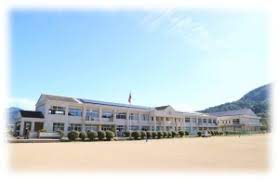 中学校　西脇市立西脇東中学校（中学校）まで1501m