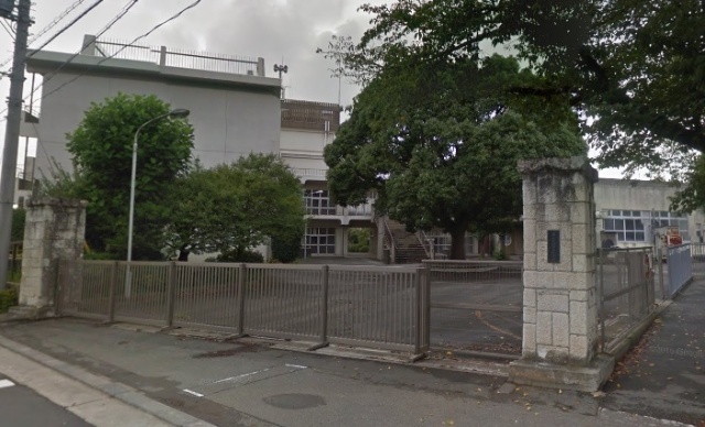 小学校　嵐山町立菅谷小学校（小学校）まで685m