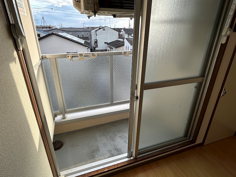 バルコニー　※別のお部屋の写真です