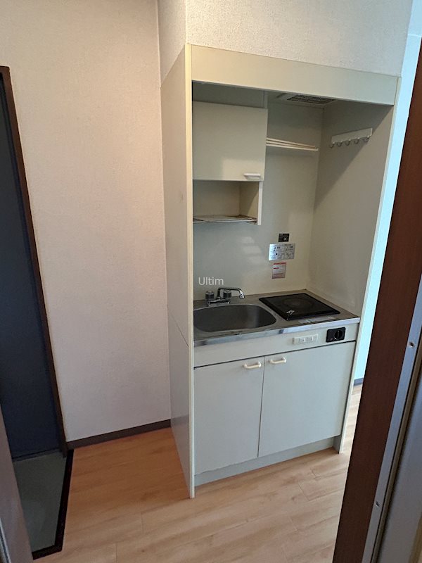 キッチン　※別のお部屋の写真です