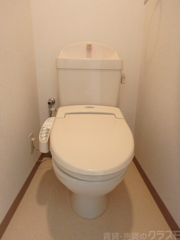 トイレ　ウォッシュレット付