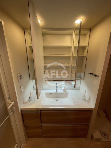 洗面設備　阿波座ライズタワーフラッグ46　独立洗面台