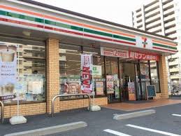 コンビニ　セブンイレブン広島舟入幸町東店（コンビニ）まで118m