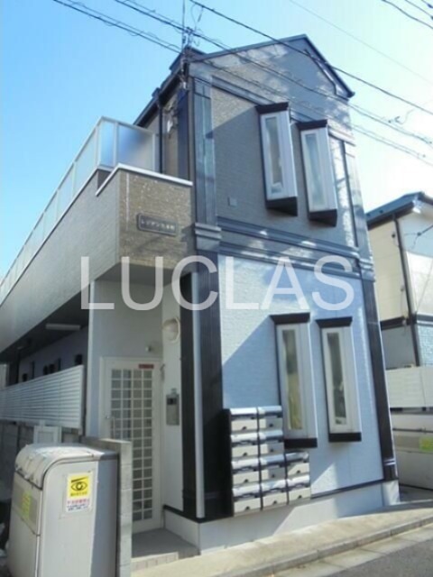 建物外観　『想いの先を照らし出す。』信頼が必要だからこそ、弊社へお任せ