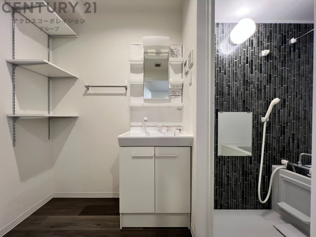 洗面設備　独立洗面化粧台付きでおすすめです！