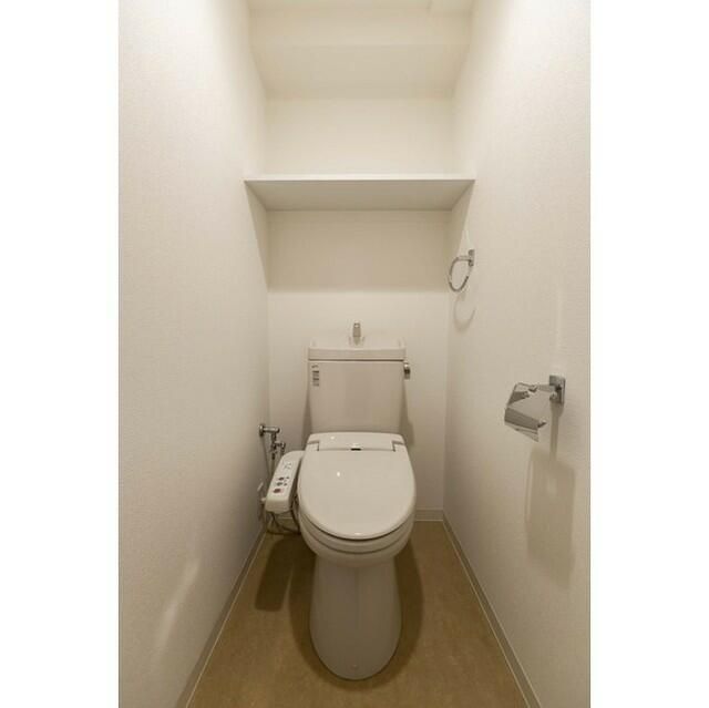 トイレ　別号室参考写真