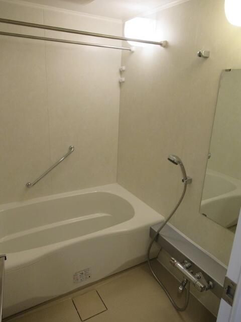 バス・シャワールーム　追焚＆浴室乾燥機付バス♪