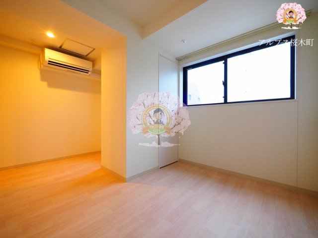 居室・リビング　反転タイプ