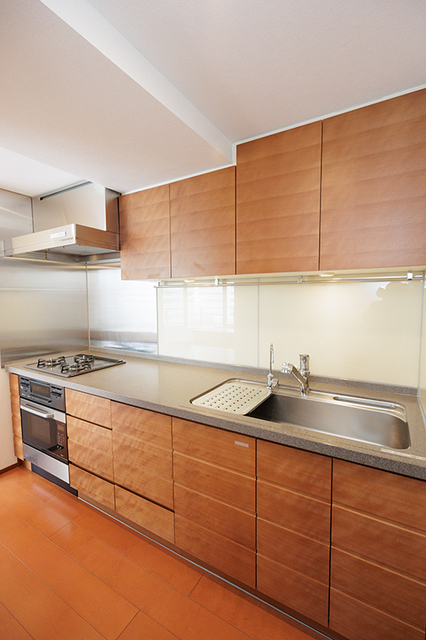 キッチン　※写真は同タイプ住戸です。