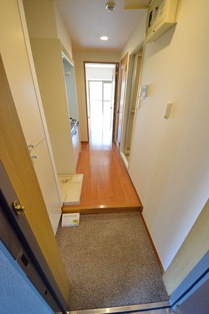 玄関　★お問い合わせはタウンハウジングまで★