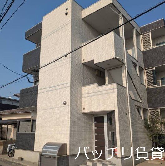 建物外観　＊完成イメージ図、オートロック付き