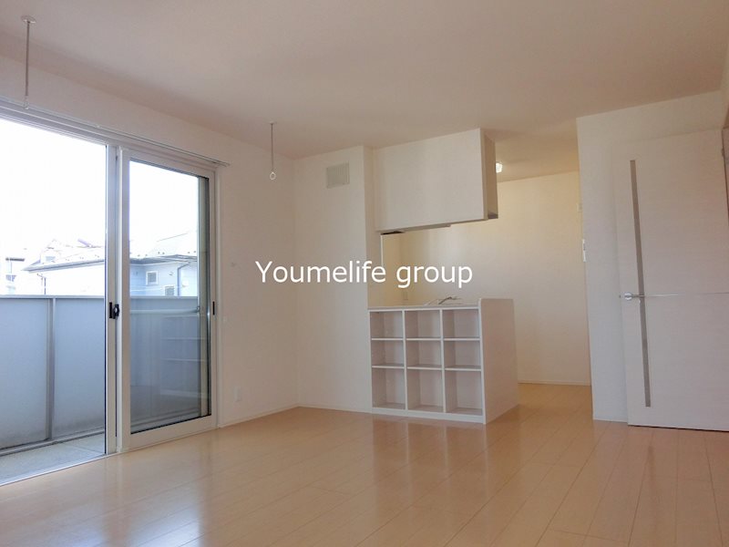 居室・リビング　同仕様写真